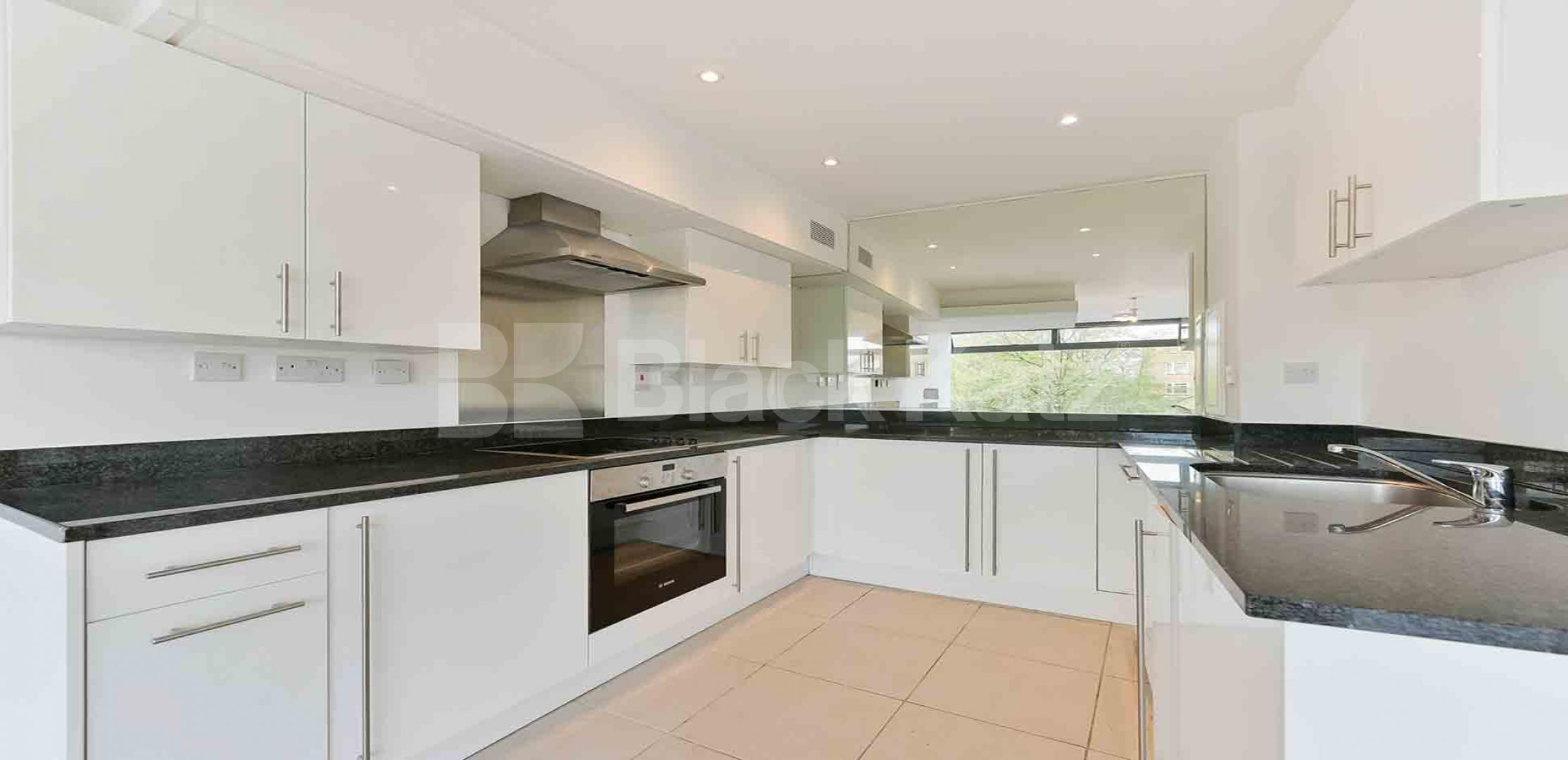 			1 Bedroom, 1 bath, 1 reception Apartment			 Parliament View, Lambeth Bridge, Waterloo